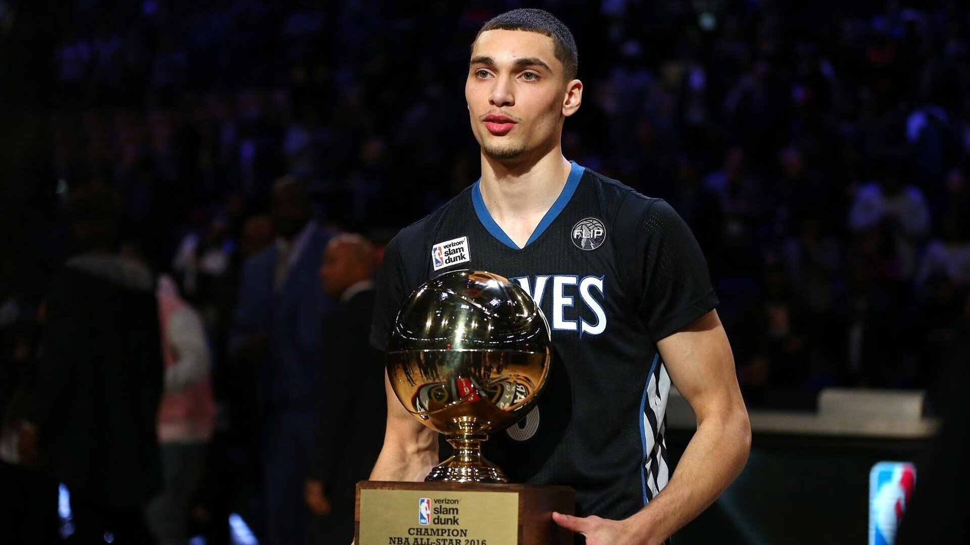 开云体育入口-悬念提前终结，奇才轻取开拓者；逆天改命，德罗赞欧冠淘汰赛封神